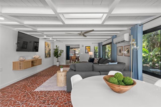 157 GARDEN LANE, Sarasota, FL 34242