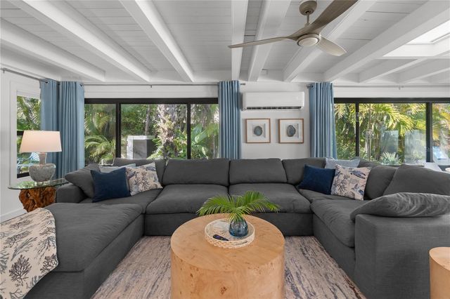 157 GARDEN LANE, Sarasota, FL 34242