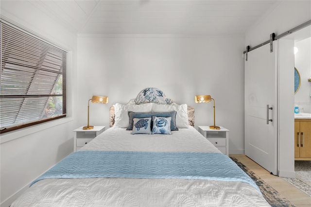 157 GARDEN LANE, Sarasota, FL 34242