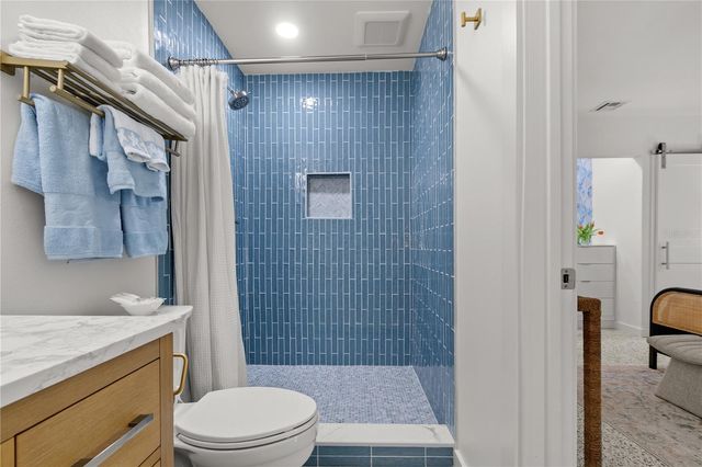 157 GARDEN LANE, Sarasota, FL 34242