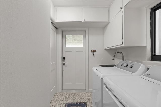 157 GARDEN LANE, Sarasota, FL 34242