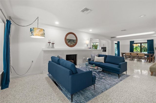 157 GARDEN LANE, Sarasota, FL 34242