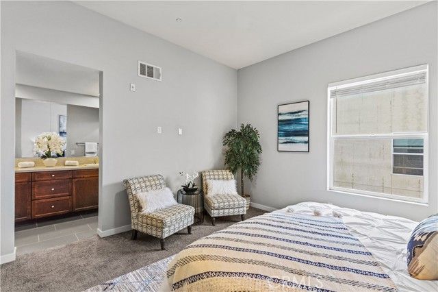 543 Rockefeller, Irvine, CA 92612