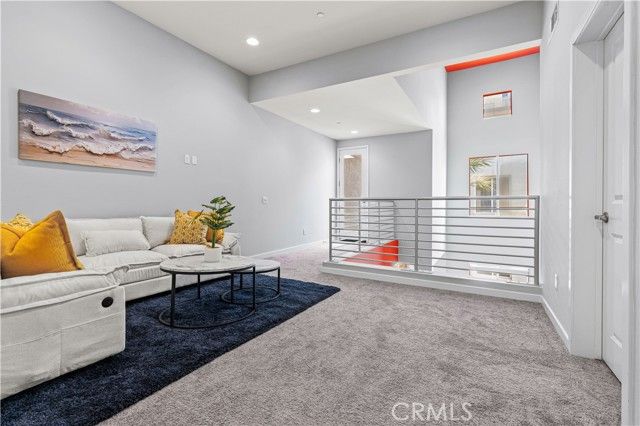 543 Rockefeller, Irvine, CA 92612