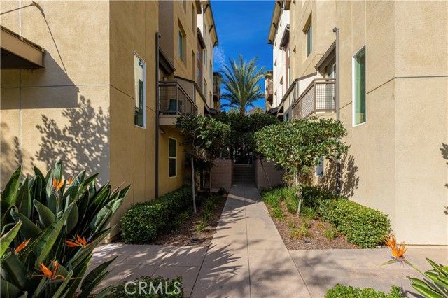 543 Rockefeller, Irvine, CA 92612