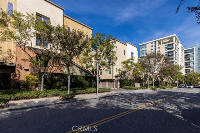 543 Rockefeller, Irvine, CA 92612