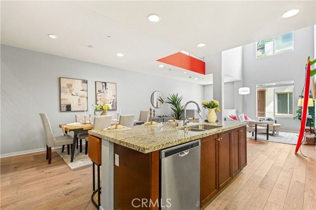 543 Rockefeller, Irvine, CA 92612