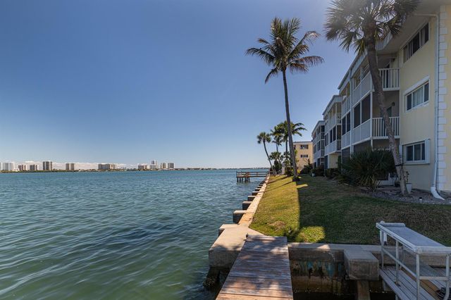 101 Doolen Court 207, North Palm Beach, FL 33408