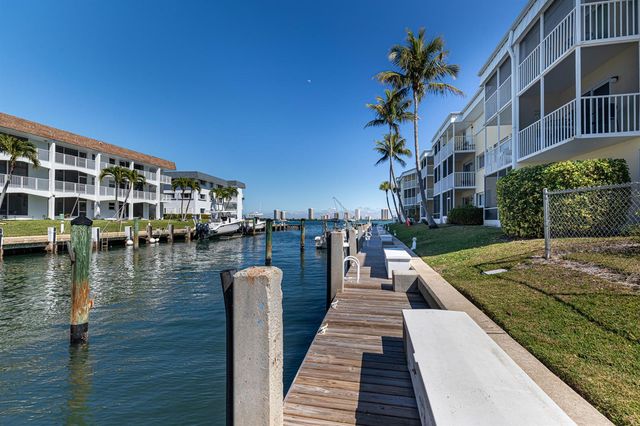 101 Doolen Court 207, North Palm Beach, FL 33408