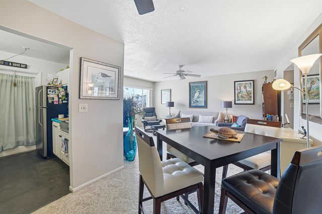 101 Doolen Court 207, North Palm Beach, FL 33408