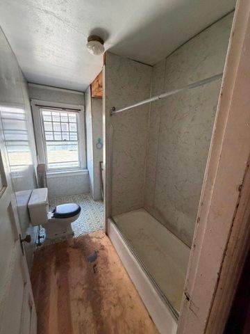 107 Massasoit Avenue, Cranston, RI 02905