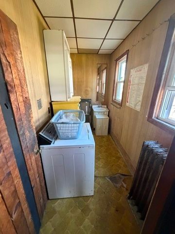 107 Massasoit Avenue, Cranston, RI 02905