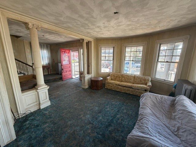 107 Massasoit Avenue, Cranston, RI 02905