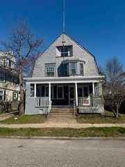107 Massasoit Avenue, Cranston, RI 02905