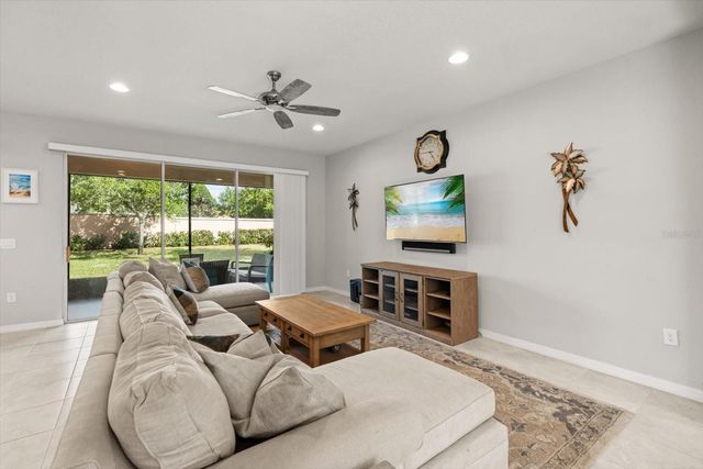 1483 EL CONTE DRIVE, Davenport, FL 33896