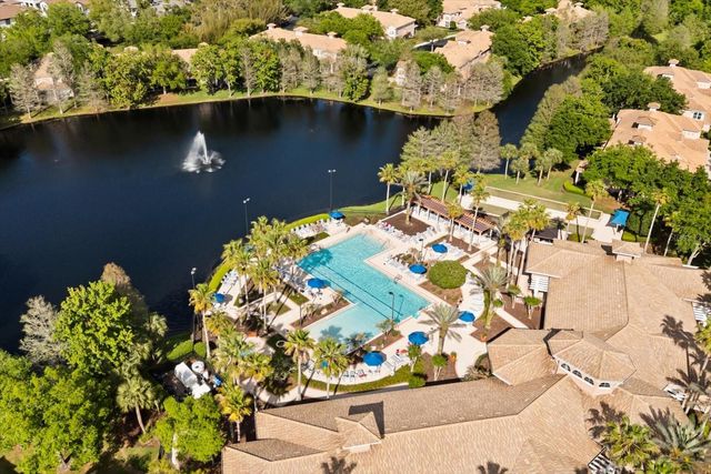 1483 EL CONTE DRIVE, Davenport, FL 33896