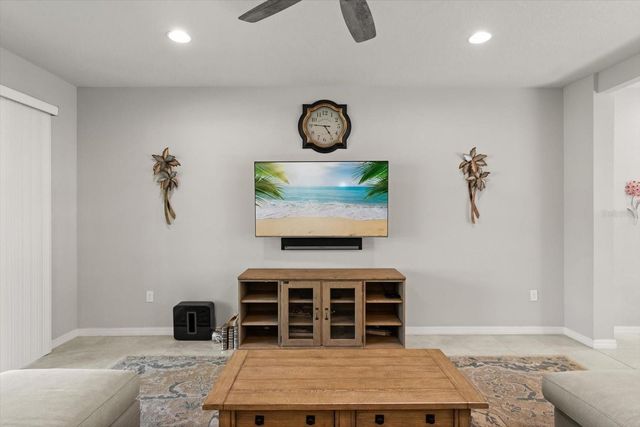 1483 EL CONTE DRIVE, Davenport, FL 33896