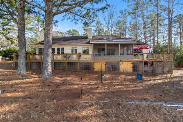 573 Broadmoor Court, Sanford, NC 27332