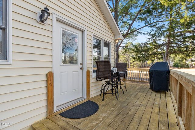 573 Broadmoor Court, Sanford, NC 27332