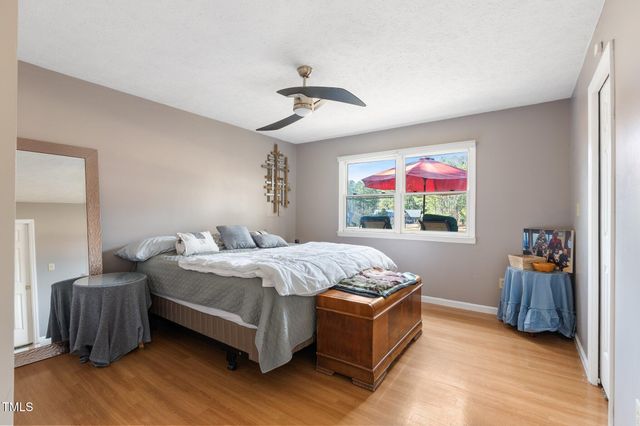 573 Broadmoor Court, Sanford, NC 27332