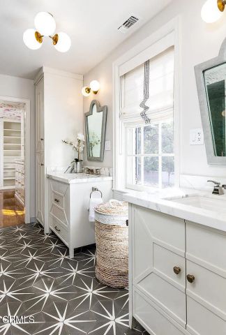 1230 Hillside Road, Pasadena, CA 91105