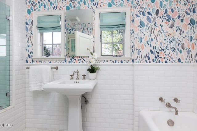 1230 Hillside Road, Pasadena, CA 91105