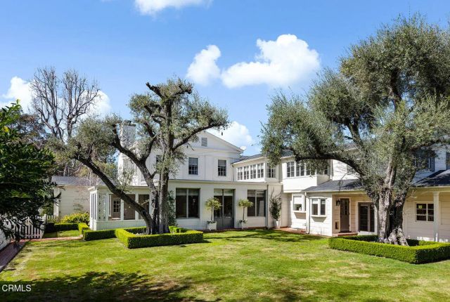 1230 Hillside Road, Pasadena, CA 91105