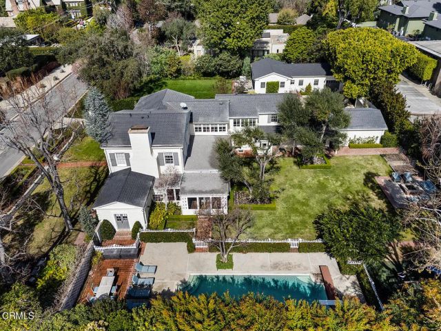 1230 Hillside Road, Pasadena, CA 91105