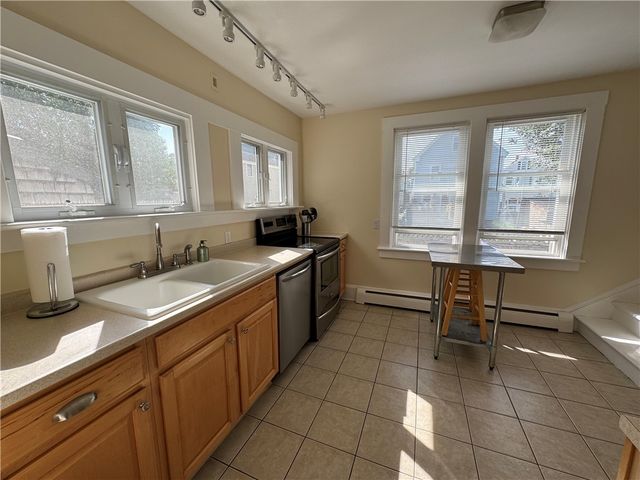 49 Connection Street, Newport, RI 02840