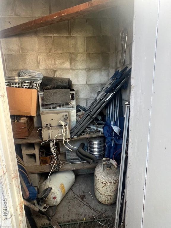 Image 24 of property listing at 285 E Elm Street, Shelley, ID 83274