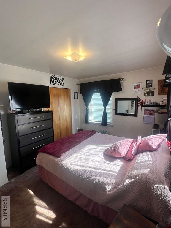 Image 9 of property listing at 285 E Elm Street, Shelley, ID 83274