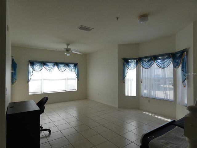 2406 GRAND CENTRAL PARKWAY 14, Orlando, FL 32839