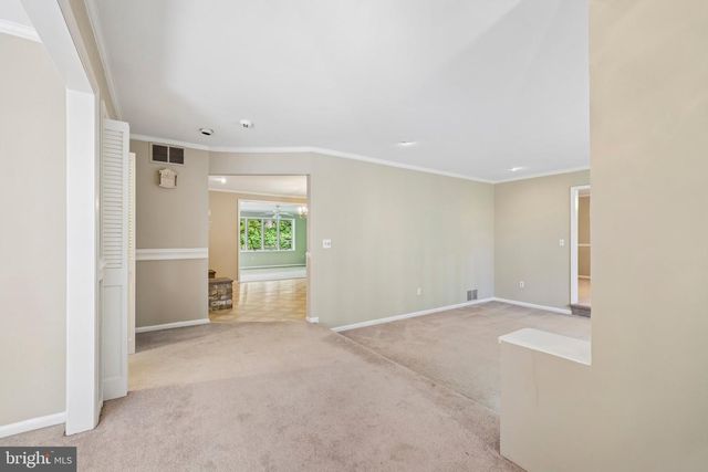 11124 OLD CARRIAGE RD, Glen Arm, MD 21057