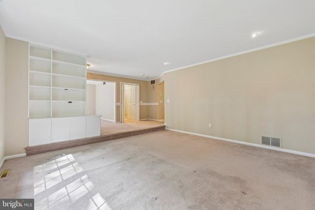 11124 OLD CARRIAGE RD, Glen Arm, MD 21057