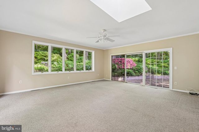 11124 OLD CARRIAGE RD, Glen Arm, MD 21057