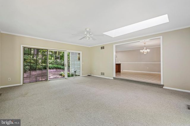 11124 OLD CARRIAGE RD, Glen Arm, MD 21057
