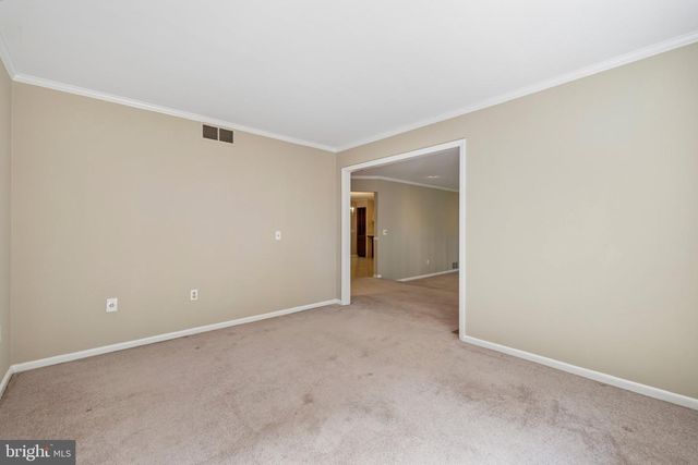11124 OLD CARRIAGE RD, Glen Arm, MD 21057