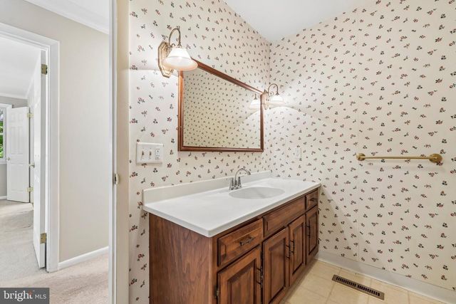 11124 OLD CARRIAGE RD, Glen Arm, MD 21057