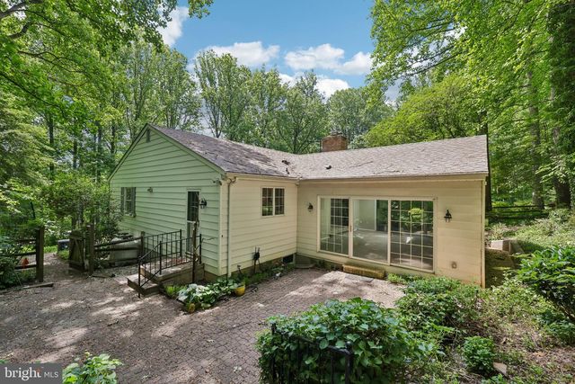 11124 OLD CARRIAGE RD, Glen Arm, MD 21057