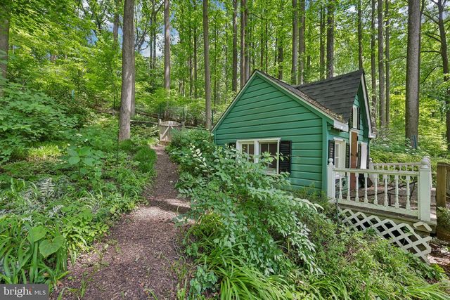11124 OLD CARRIAGE RD, Glen Arm, MD 21057