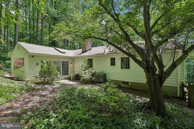 11124 OLD CARRIAGE RD, Glen Arm, MD 21057