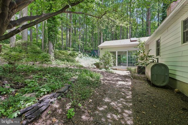 11124 OLD CARRIAGE RD, Glen Arm, MD 21057