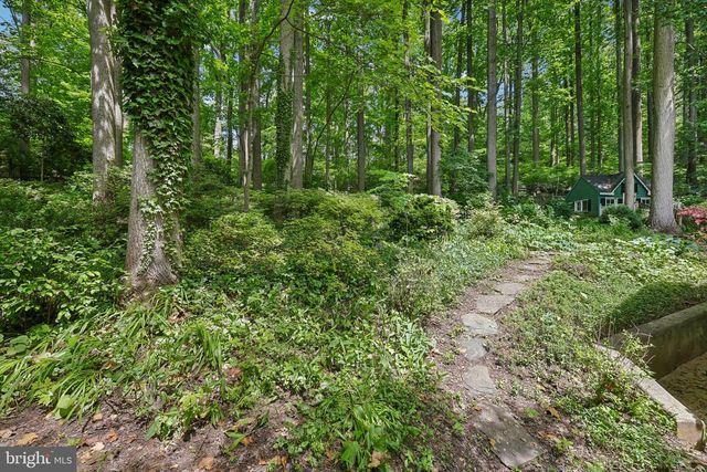 11124 OLD CARRIAGE RD, Glen Arm, MD 21057