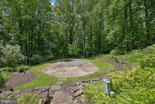 11124 OLD CARRIAGE RD, Glen Arm, MD 21057