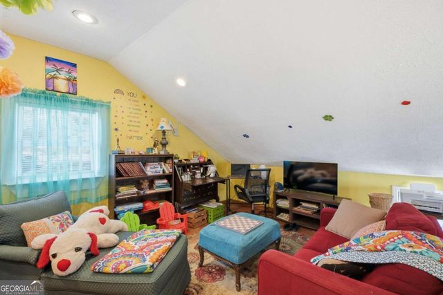 20 Apple Road, Locust Grove, GA 30248