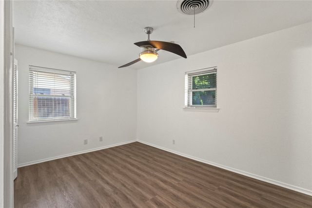 3209 N Calais Street, Sherman, TX 75090