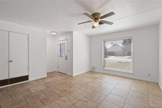 3209 N Calais Street, Sherman, TX 75090