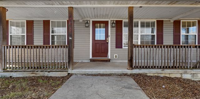 2550 Lylewood Rd, Woodlawn, TN 37191
