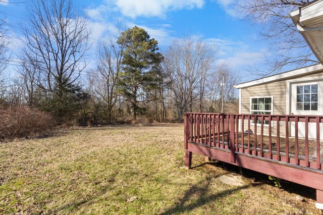 2550 Lylewood Rd, Woodlawn, TN 37191