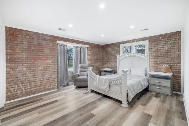 4 Waverly Court, Park Forest, IL 60466